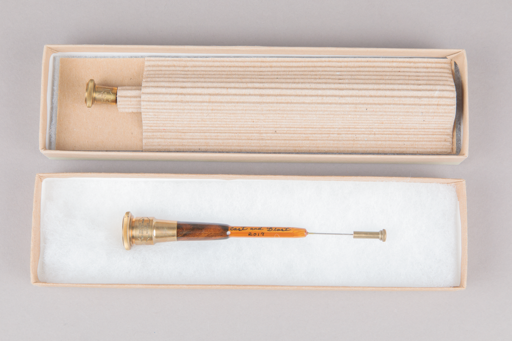 Spinoza – Cast & Blast Needle & Threader