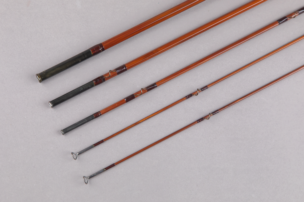 Thomas, F.E. – 4-Piece Brown Tone
