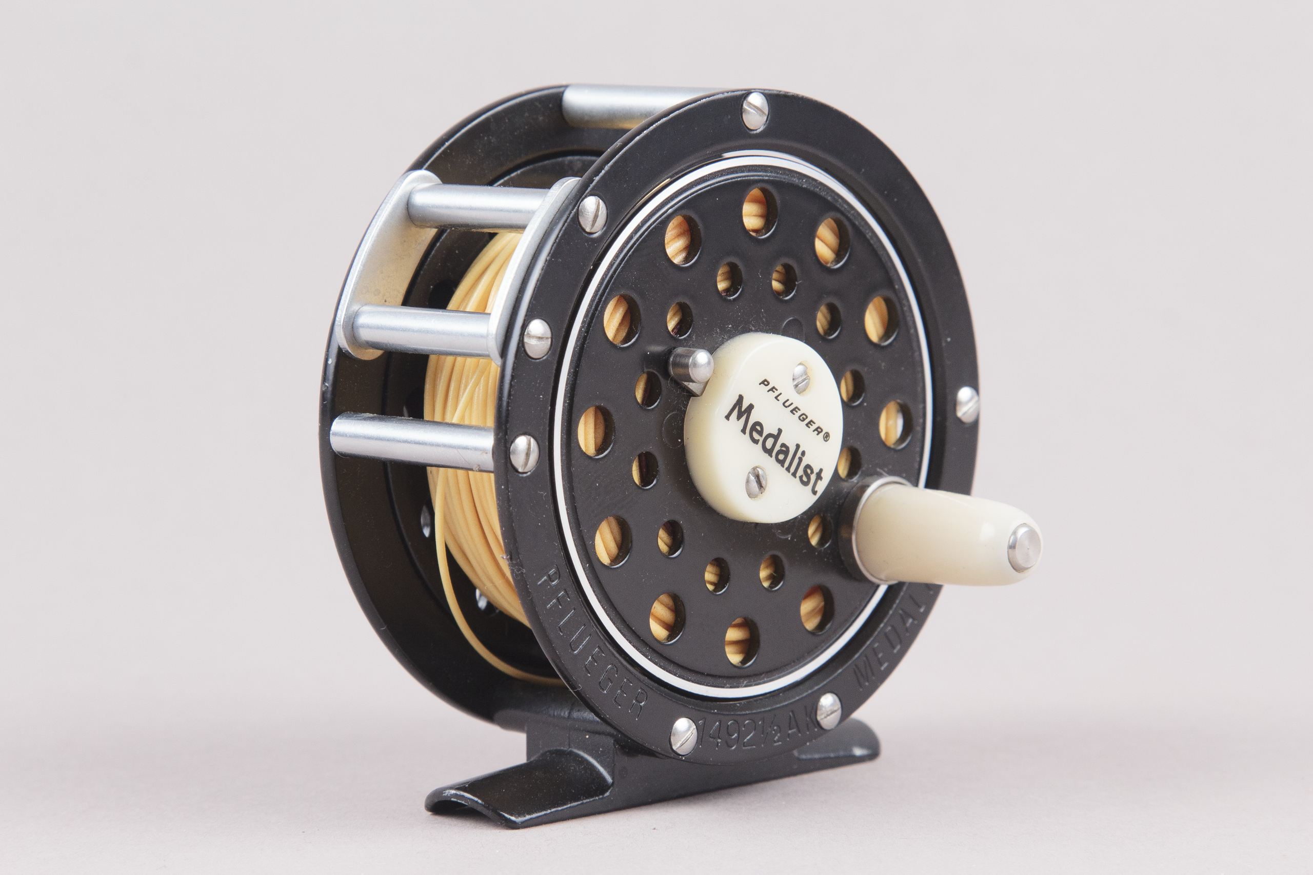 Pflueger – Medalist 1492 1/2 - Classic Tackle Purveyor Pflueger – Medalist 1492 1/2 - Classic Tackle Purveyor