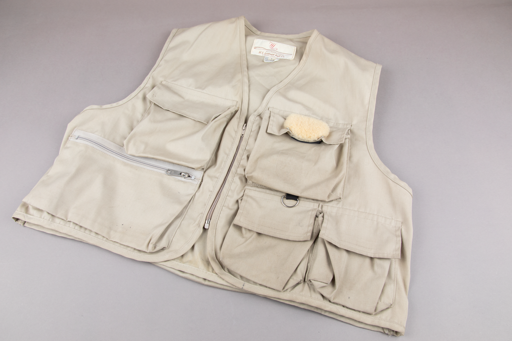 Leonard, H.L. – Vest