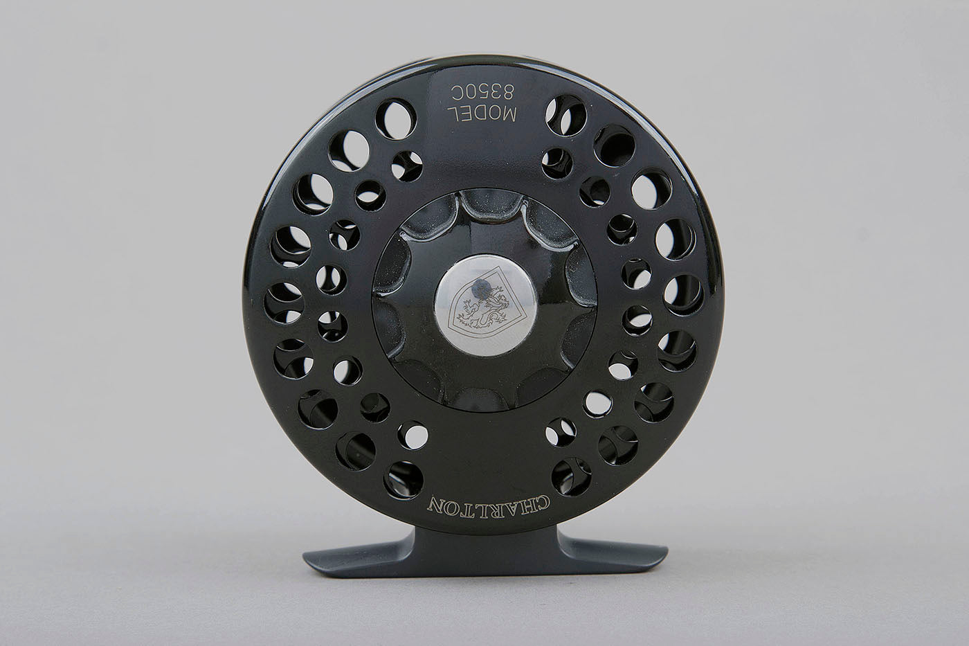 Classic Tackle Purveyor - The smallest and lightest of the Charlton Reels,  the 8350 has long been a favorite of trout fisherman for its ability to  handle lines 1-5 on one frame.